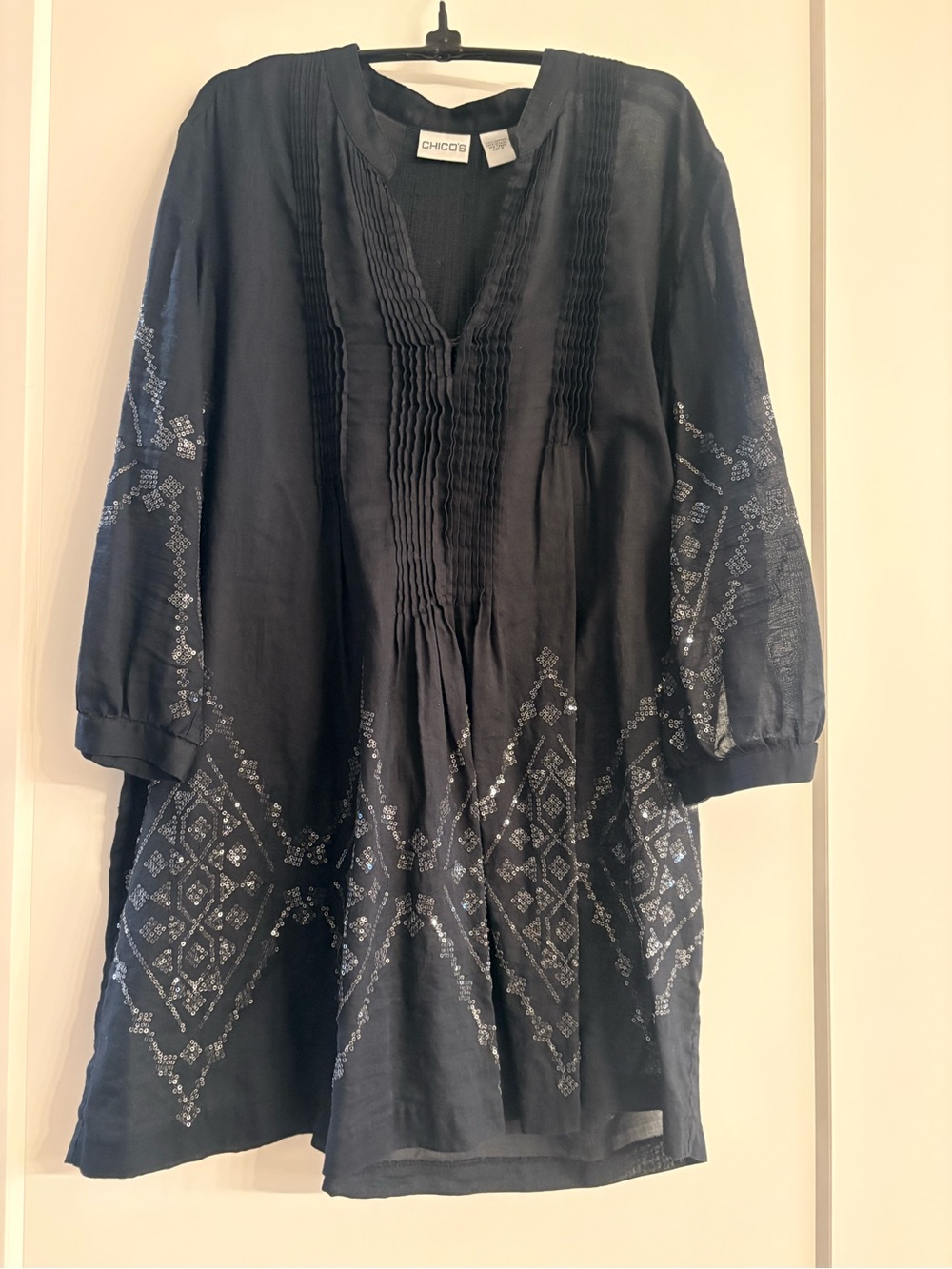Chico's Black Tunic with Metallic Diamond Embroidery Chico’s size 2 (size 12)